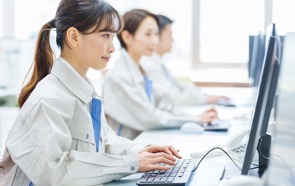 労務安全書類や電子請負システムへも対応！